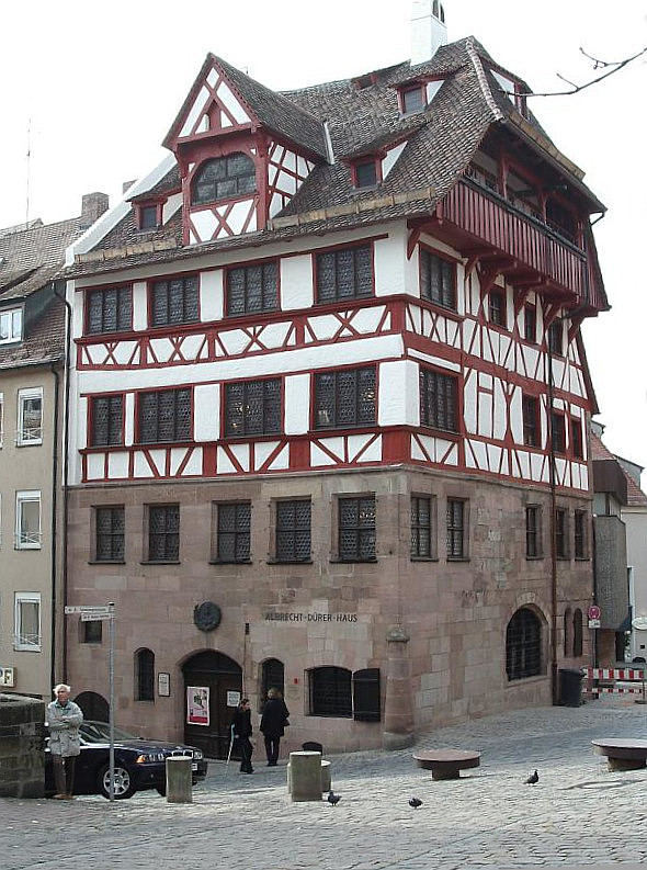 Nürnberger Altstadt mit historischen Fachwerkhäusern – Bauschadensanalyse für Hauskauf in Nürnberg